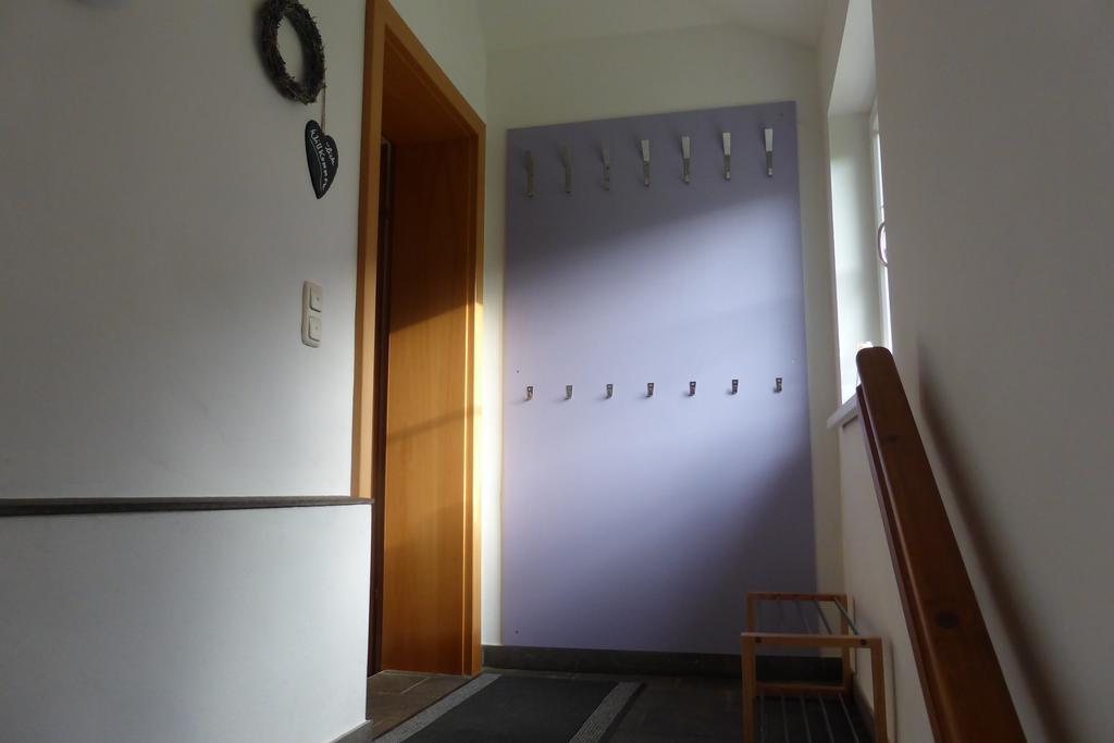 Villa Schnuck - Das Rote Ferienhaus Bad Gastein Buitenkant foto